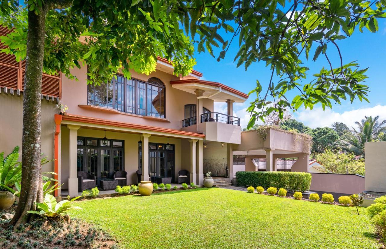 Clove Villa Канди Экстерьер фото